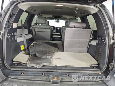 2014 Toyota Sequoia Platinum - zdjęcie 17 z 23 - miniatura