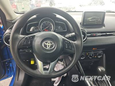 2017 Toyota Yaris iA Sedan - zdjęcie 10 z 18 - miniatura