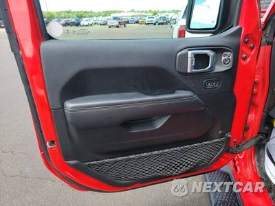 2021 Jeep Wrangler Unlimited Sahara - zdjęcie 9 z 21 - miniatura