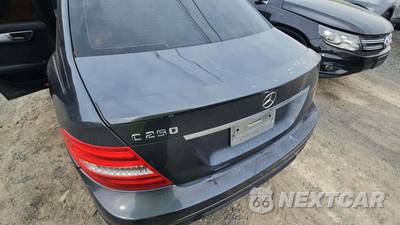 2014 Mercedes-Benz C 250 Sedan - zdjęcie 24 z 33 - miniatura