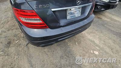 2014 Mercedes-Benz C 250 Sedan - zdjęcie 26 z 33 - miniatura