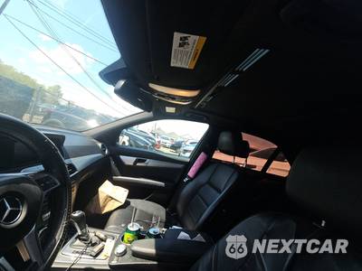 2014 Mercedes-Benz C 250 Sedan - zdjęcie 14 z 33 - miniatura