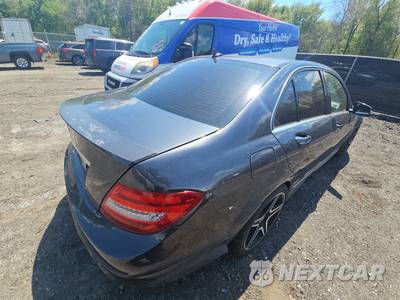 2014 Mercedes-Benz C 250 Sedan - zdjęcie 4 z 33 - miniatura
