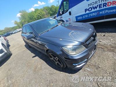 2014 Mercedes-Benz C 250 Sedan - zdjęcie 3 z 33 - miniatura