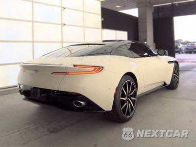 2017 Aston Martin DB11 - zdjęcie 4 z 24 - miniatura