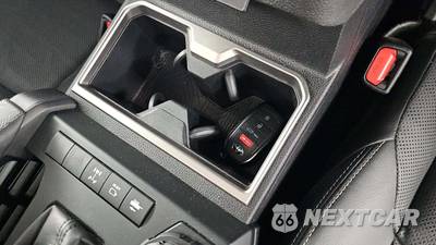 2025 Toyota 4Runner TRD Off-Road Premium - zdjęcie 25 z 27 - miniatura