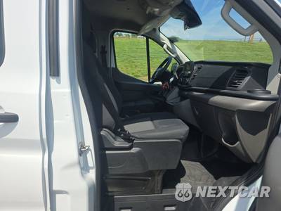 2025 Ford Transit 250 Cargo Van Low Roof 130.0" WB - zdjęcie 8 z 41 - miniatura