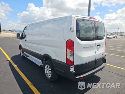 2025 Ford Transit 250 Cargo Van Low Roof 130.0" WB - zdjęcie 6 z 25 - miniatura