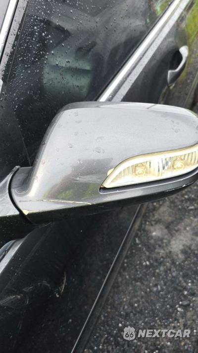 2012 Acura RL w/Technology Pkg - zdjęcie 19 z 40 - miniatura