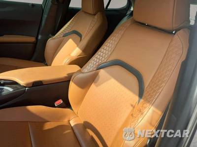 2022 Lexus UX 200 - zdjęcie 13 z 51 - miniatura