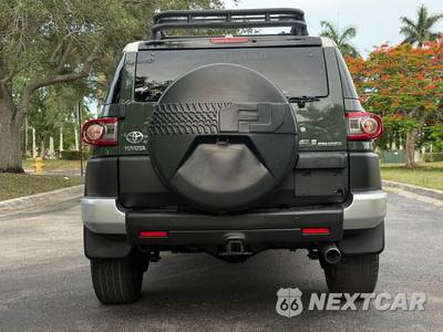 2014 Toyota FJ Cruiser w/Rear Doors - zdjęcie 42 z 86 - miniatura