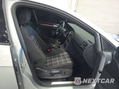 2017 Volkswagen Golf GTI S Hatchback - zdjęcie 8 z 25 - miniatura