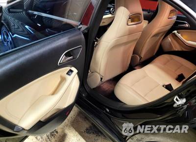 2014 Mercedes-Benz CLA 250 - zdjęcie 9 z 13 - miniatura