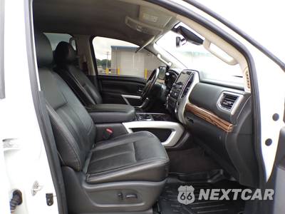 2021 Nissan TITAN SL Crew Cab Short Bed - zdjęcie 15 z 34 - miniatura