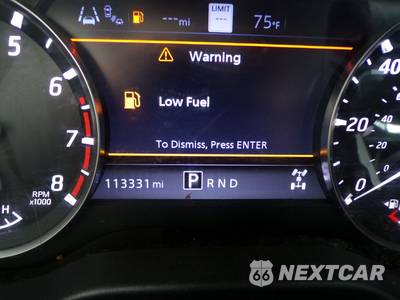 2021 Nissan TITAN SL Crew Cab Short Bed - zdjęcie 21 z 34 - miniatura