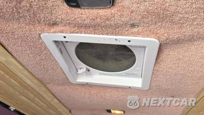 2019 Nissan NV2500 HD Cargo S High Roof 146.1" WB - zdjęcie 30 z 36 - miniatura