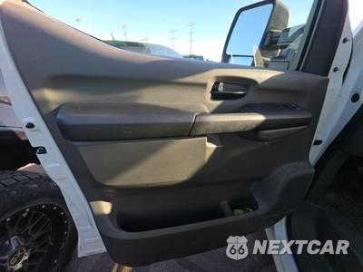2019 Nissan NV2500 HD Cargo S High Roof 146.1" WB - zdjęcie 9 z 36 - miniatura