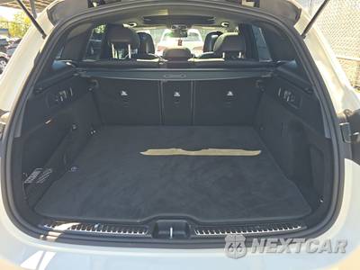2025 Mercedes-Benz GLC 300 - zdjęcie 16 z 20 - miniatura