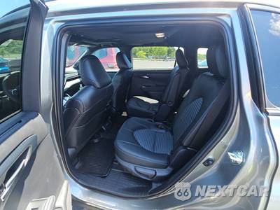 2026 Toyota Highlander XSE - zdjęcie 19 z 26 - miniatura