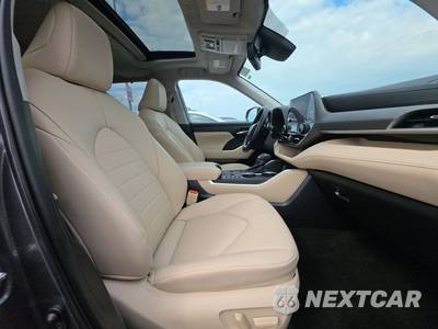 2023 Toyota Highlander Hybrid XLE - zdjęcie 8 z 30 - miniatura
