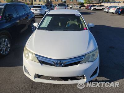 2013 Toyota Camry Hybrid LE - zdjęcie 2 z 17 - miniatura