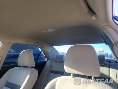 2013 Toyota Camry Hybrid LE - zdjęcie 17 z 17 - miniatura