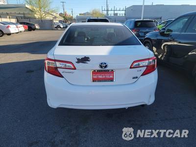 2013 Toyota Camry Hybrid LE - zdjęcie 5 z 17 - miniatura