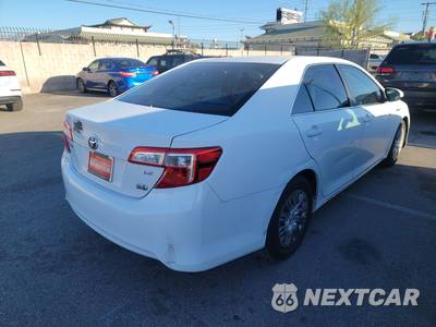 2013 Toyota Camry Hybrid LE - zdjęcie 4 z 17 - miniatura