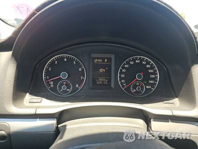 2010 Volkswagen Jetta Sedan S - zdjęcie 12 z 17 - miniatura