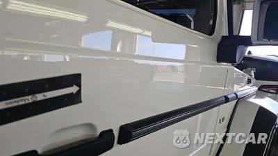 2017 Mercedes-Benz G 550 4x4 Squared - zdjęcie 26 z 37 - miniatura