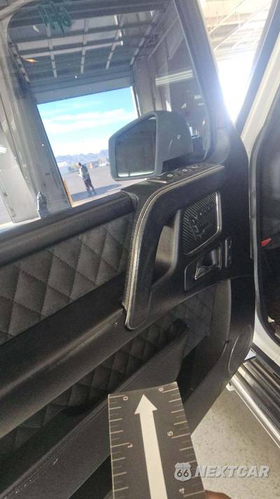 2017 Mercedes-Benz G 550 4x4 Squared - zdjęcie 27 z 37 - miniatura