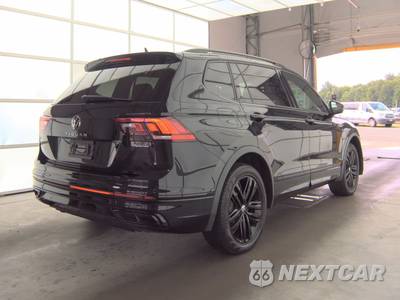 2022 Volkswagen Tiguan SE R-Line Black - zdjęcie 4 z 20 - miniatura