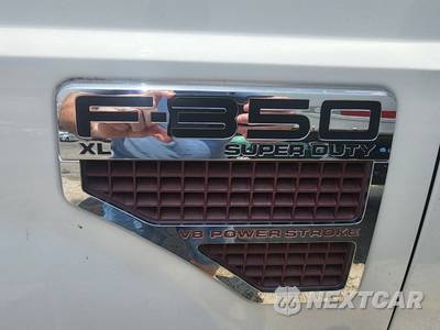 2008 Ford Super Duty F-350 Cab Chassis XL Regular Cab DRW - zdjęcie 10 z 24 - miniatura
