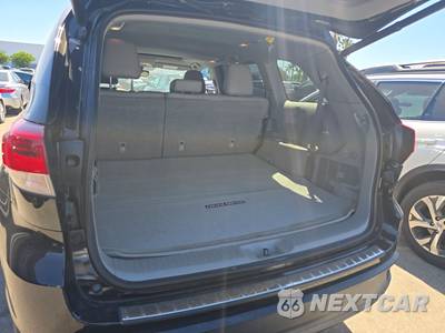 2019 Toyota Highlander XLE - zdjęcie 17 z 33 - miniatura