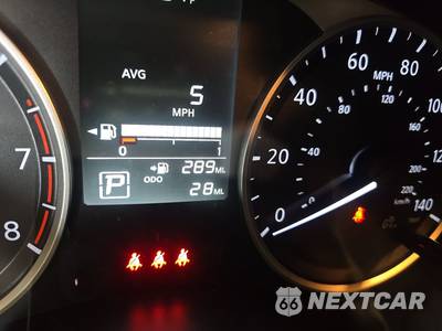 2025 Nissan Versa S - zdjęcie 12 z 17 - miniatura