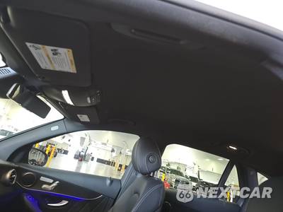 2022 Mercedes-Benz GLC 300 4MATIC - zdjęcie 14 z 24 - miniatura