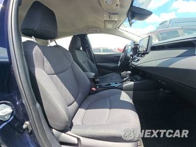 2022 Toyota Corolla LE Sedan - zdjęcie 8 z 27 - miniatura