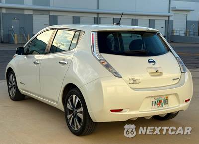 2016 Nissan LEAF SV - zdjęcie 8 z 47 - miniatura