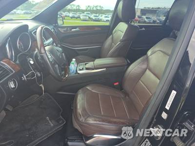 2014 Mercedes-Benz GL 550 4MATIC - zdjęcie 7 z 19 - miniatura