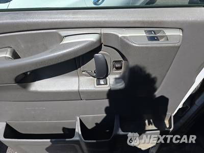 2015 Chevrolet Express 2500 Cargo Van 1WT 135.0" WB - zdjęcie 9 z 30 - miniatura