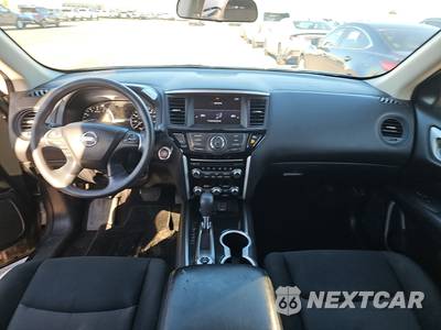 2019 Nissan Pathfinder S - zdjęcie 11 z 30 - miniatura