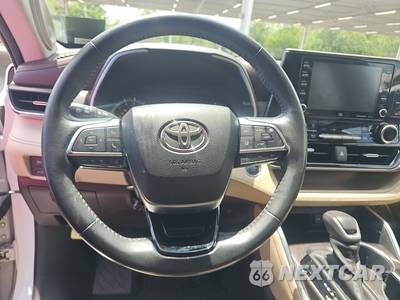 2020 Toyota Highlander Limited - zdjęcie 10 z 24 - miniatura