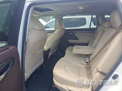 2020 Toyota Highlander Limited - zdjęcie 13 z 24 - miniatura