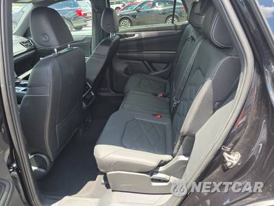 2025 Volkswagen Atlas Cross Sport 2.0T SE w/Technology - zdjęcie 13 z 25 - miniatura
