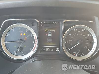 2017 Nissan TITAN PRO-4X Crew Cab Short Bed - zdjęcie 12 z 36 - miniatura