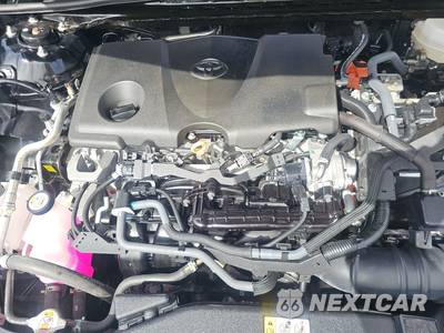 2025 Toyota Camry LE - zdjęcie 15 z 17 - miniatura