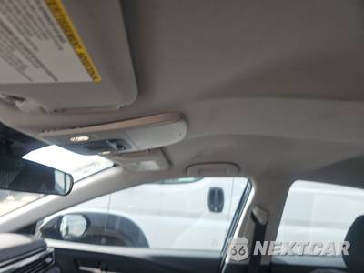 2025 Toyota Camry LE - zdjęcie 17 z 17 - miniatura