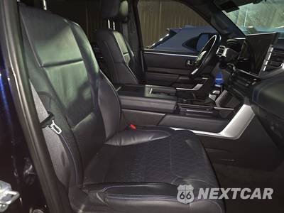 2024 Toyota Sequoia Platinum - zdjęcie 8 z 24 - miniatura