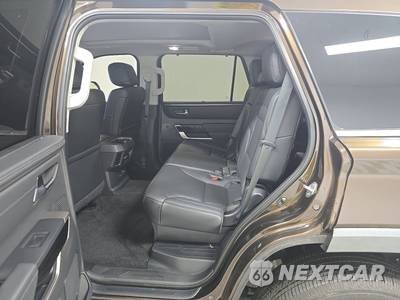 2024 Toyota Sequoia Limited - zdjęcie 13 z 26 - miniatura