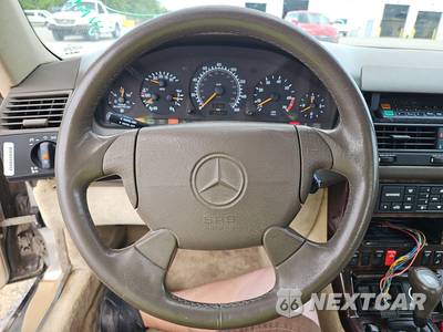1996 Mercedes-Benz SL 500 - zdjęcie 10 z 48 - miniatura